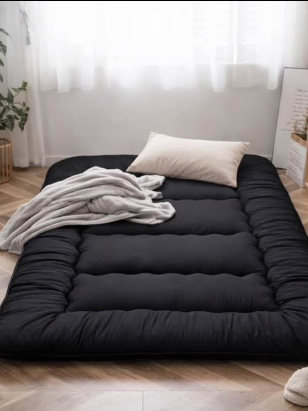 MAXYOYO Twin Floor Futon Mattress – Portable & Comfortable